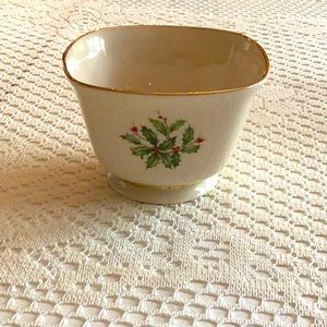 LENOX Holiday Vintage small treat bowl